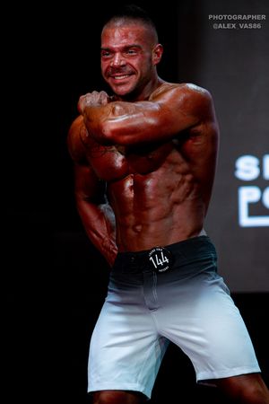 MEN`S PHYSIQUE 174